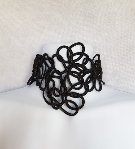 Prunella - Lace Choker
