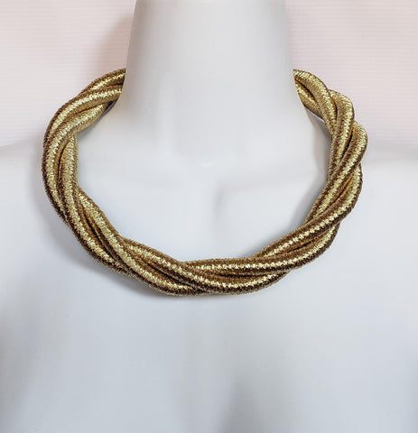Jabu - Gold Twist Necklace